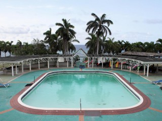 Sea Castle, St. James, Jamaica - Apartment for Lease/rental